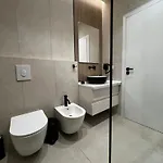 Luxurious Seaside 1 Durrës